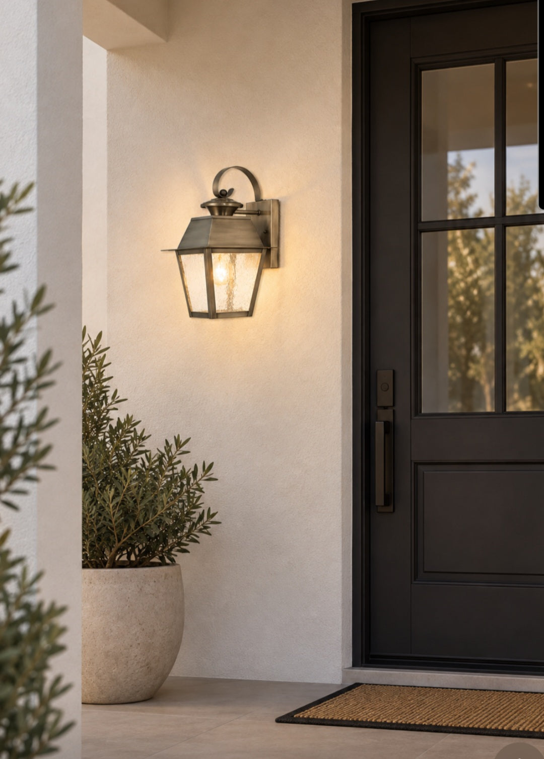 Outdoor Wall Lantern